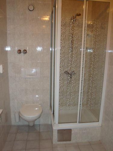 Standard Double Room image 1