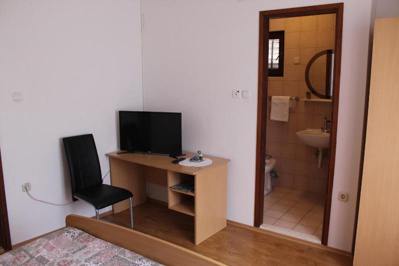 Apartments Kekel - image 10