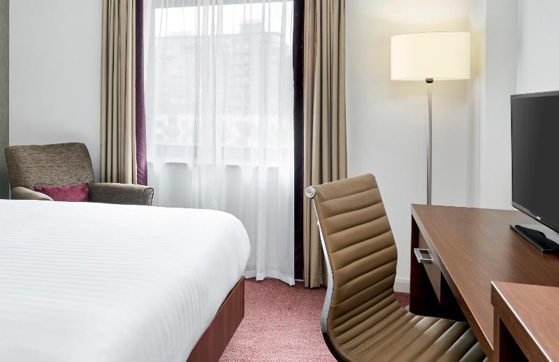 Superior Double Room image 4