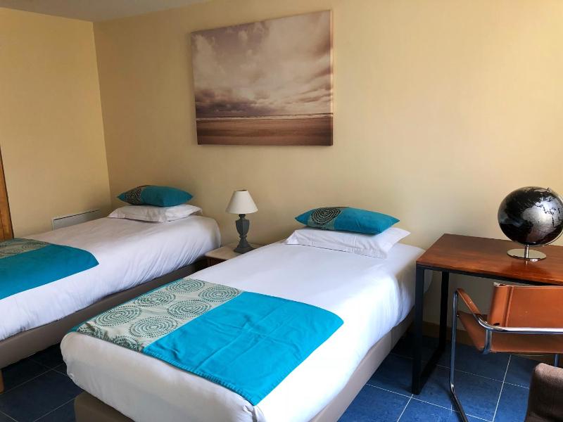 Superior Two-Bedroom Apartment with Balcony image 3