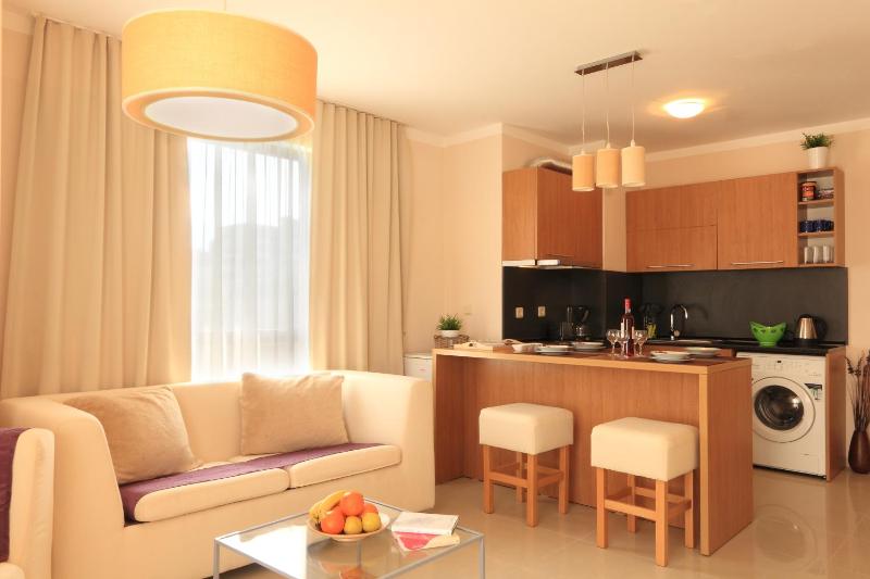 Bay Apartments Sozopol - image 12
