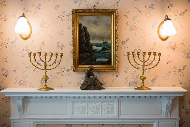 Superior Queen Room image 1