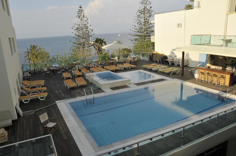 Bristol Sea View Apartments - image 21