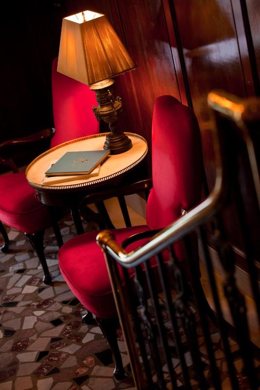 Hotel Lombardy - image 9