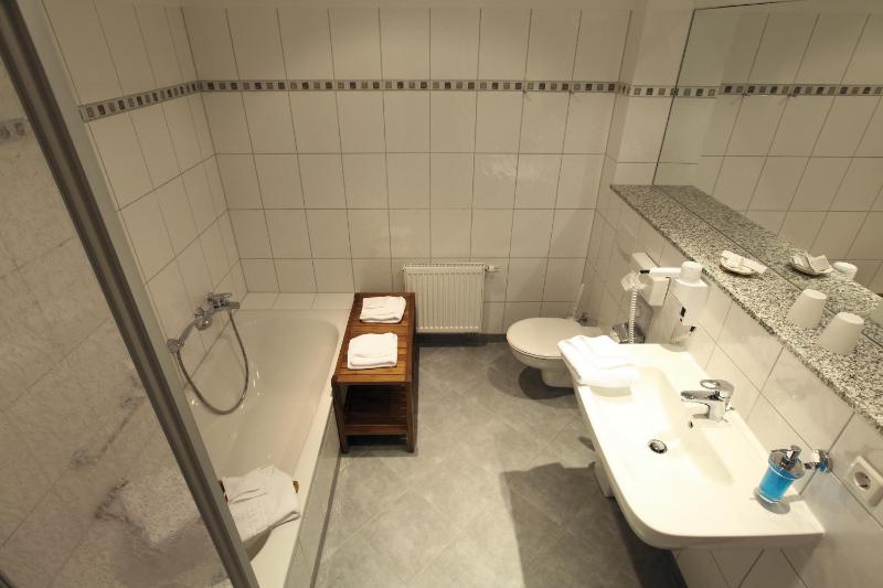 Junior Suite image 4