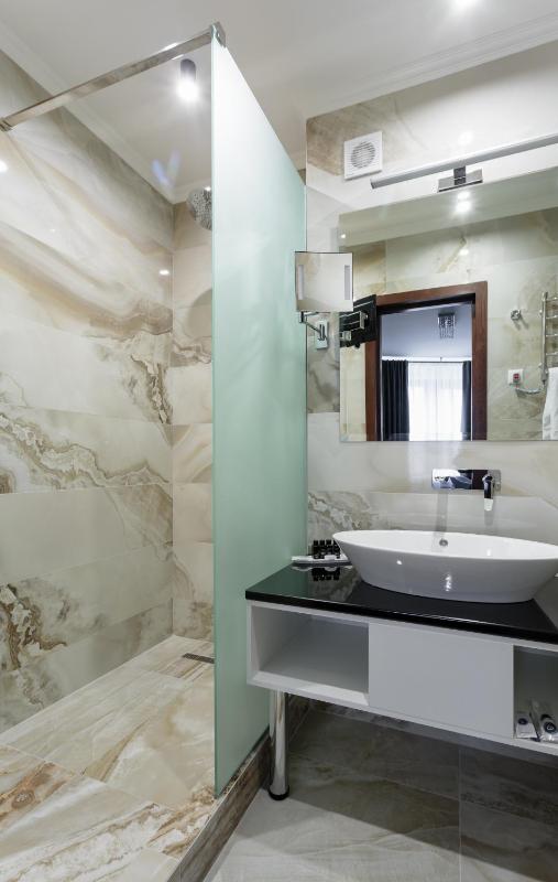 Suite image 2