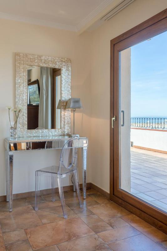 Suite with Terrace image 4