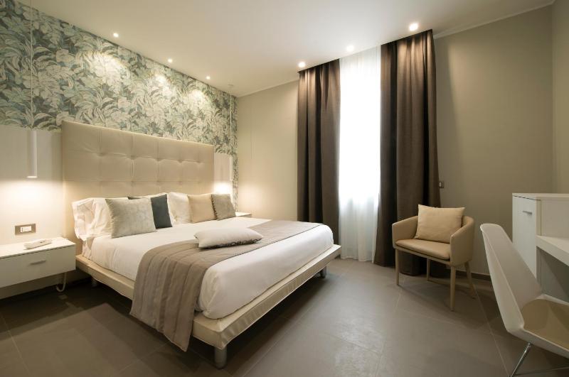 Superior Double or Twin Room image 2