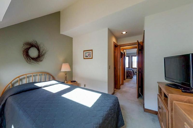 Two Bedroom Apartment  image 1