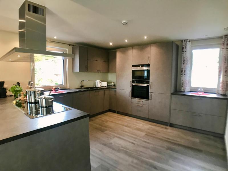 Three-Bedroom House image 2