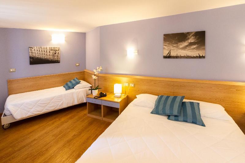 Hotel All'Arco - image 7