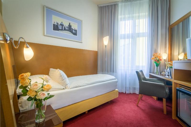 Theatrino Hotel - image 16