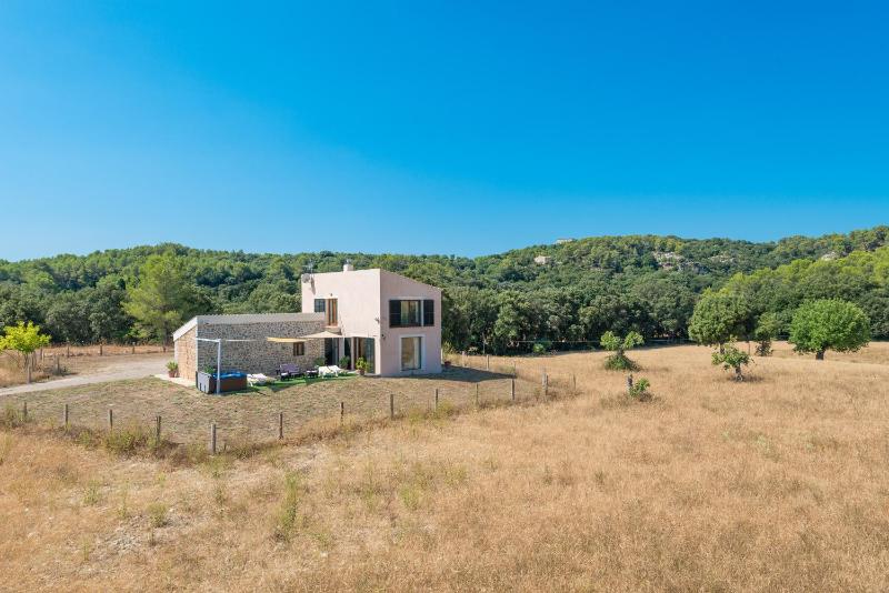 Villa image 1