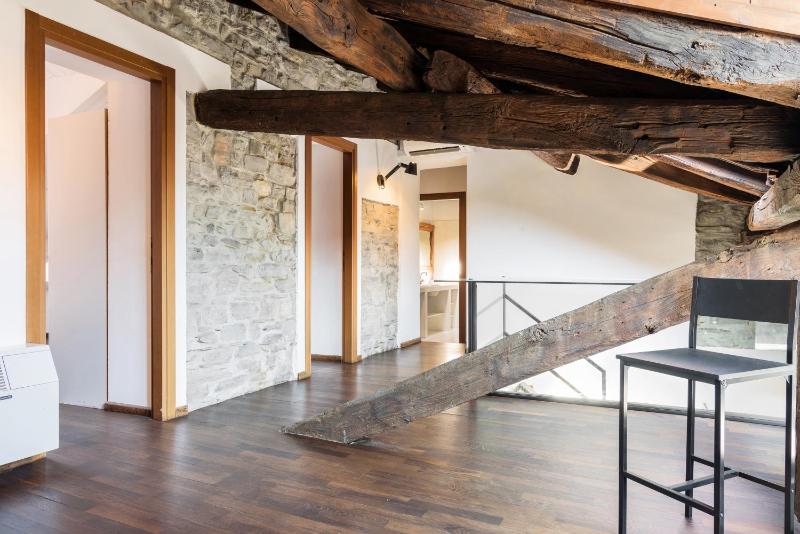 Palazzo Del Pero Luxury Attic - byMyHomeinComo - image 28