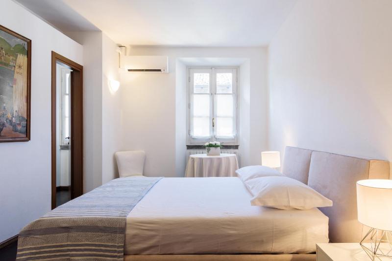 Palazzo Del Pero Luxury Attic - byMyHomeinComo - image 6