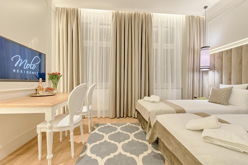 Studio Apartment image 2