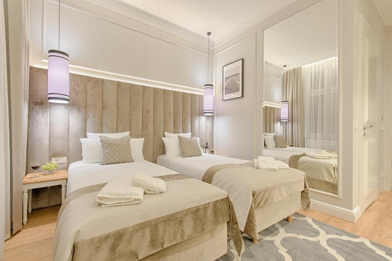 Studio Apartment image 4