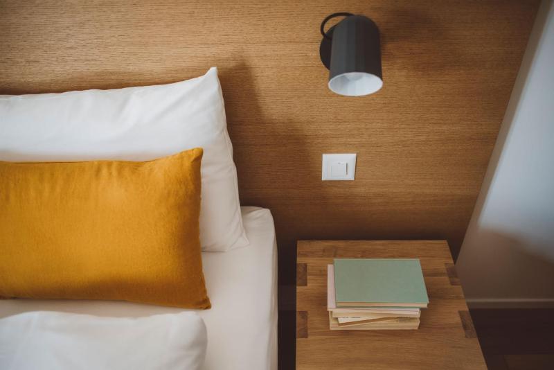 Double or Twin Room image 3