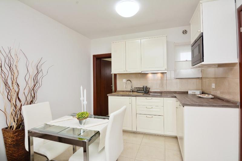 Apartments Maritea - image 8