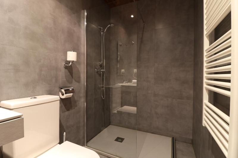 Duplex Apartment (5 Adults) image 3