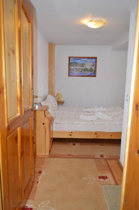 Double Room image 2