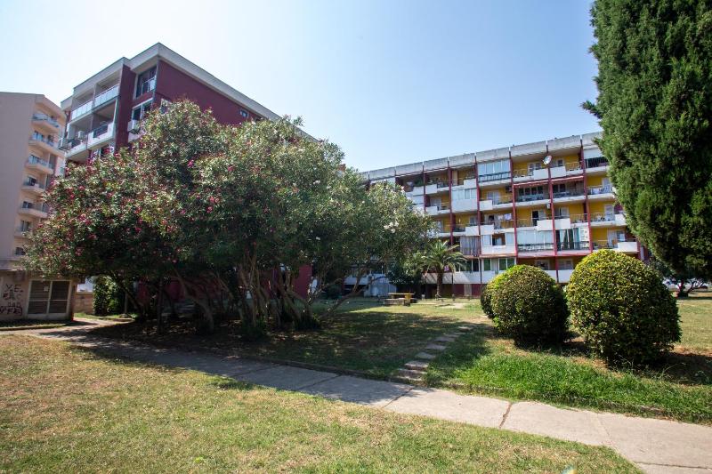 Irena Downtown Apartment - image 15