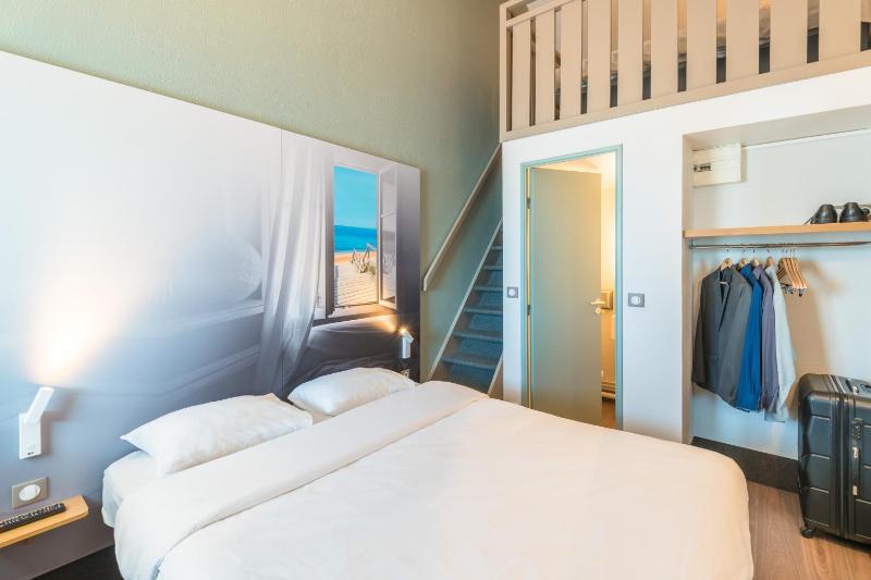 Quadruple Room image 1