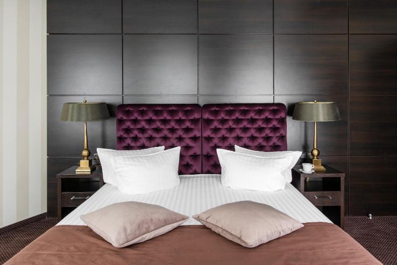 Suite image 2