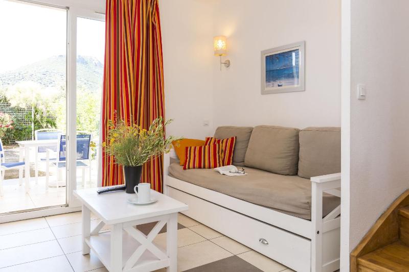 Two-Bedroom Apartment (6 Adults) image 3