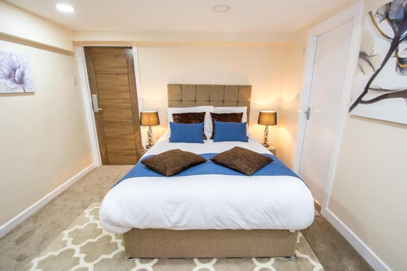 Double Room image 1