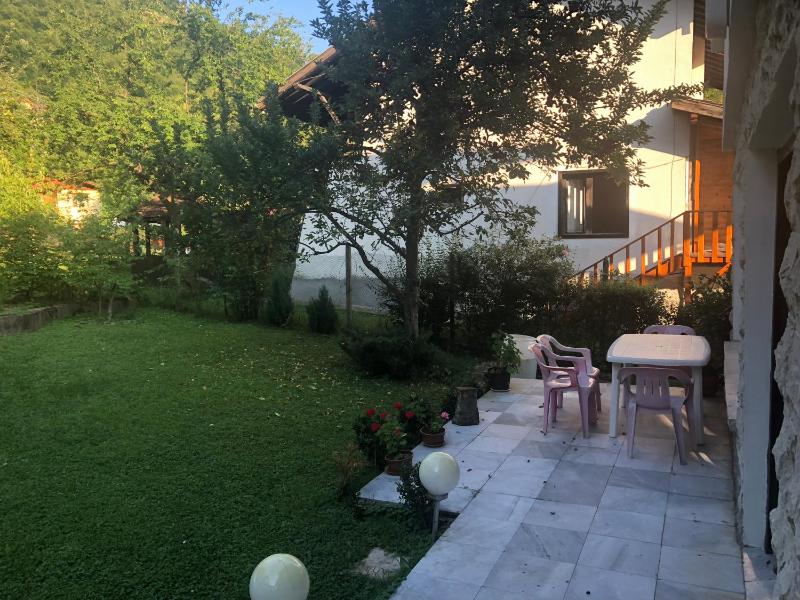 Apartment with Garden View image 1