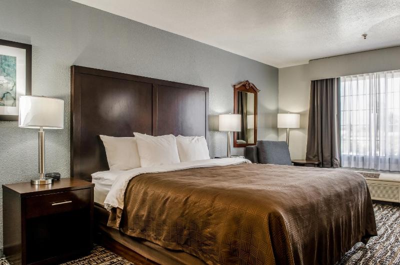 King Room - Non-Smoking