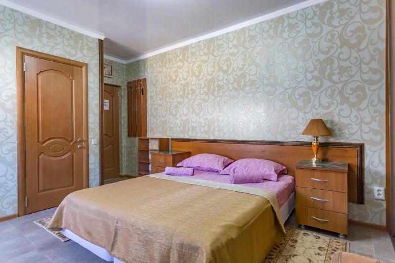 Double or Twin Room with Extra Bed image 2