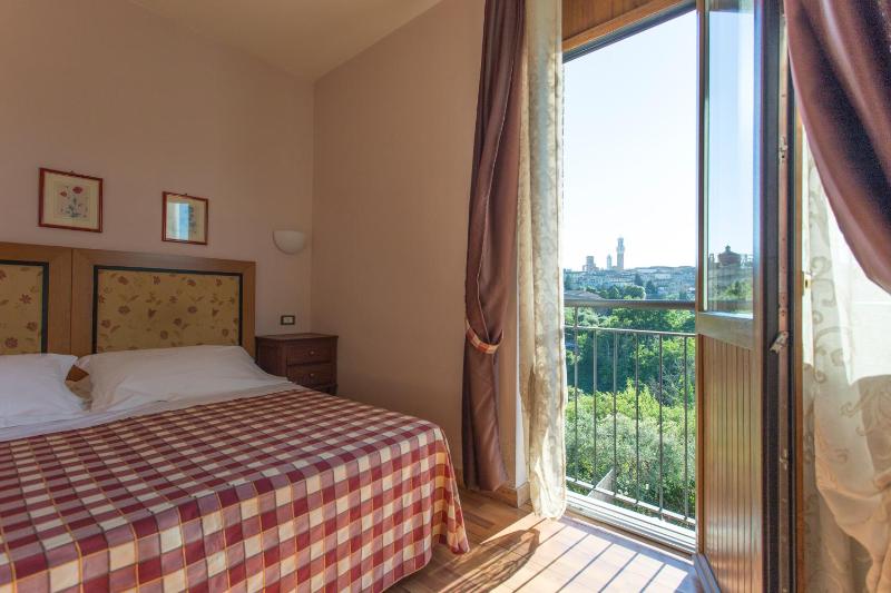 Superior Double or Twin Room image 2