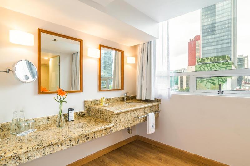 Eurostars Zona Rosa Suites - image 21