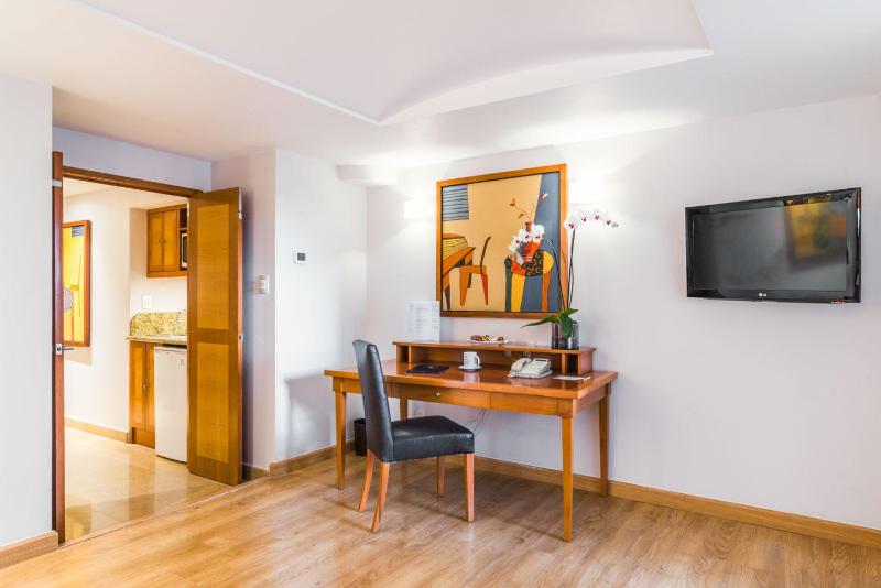 Eurostars Zona Rosa Suites - image 13