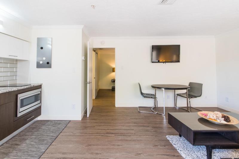 Hibiscus Suites - Sarasota - image 14