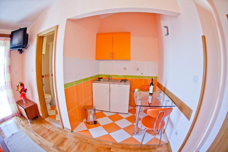 Superior Studio image 3