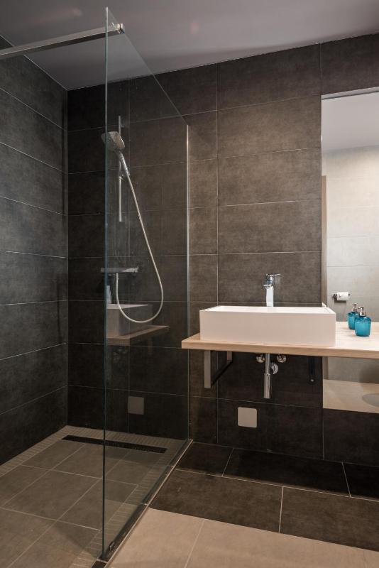 Standard Double or Twin Room image 3