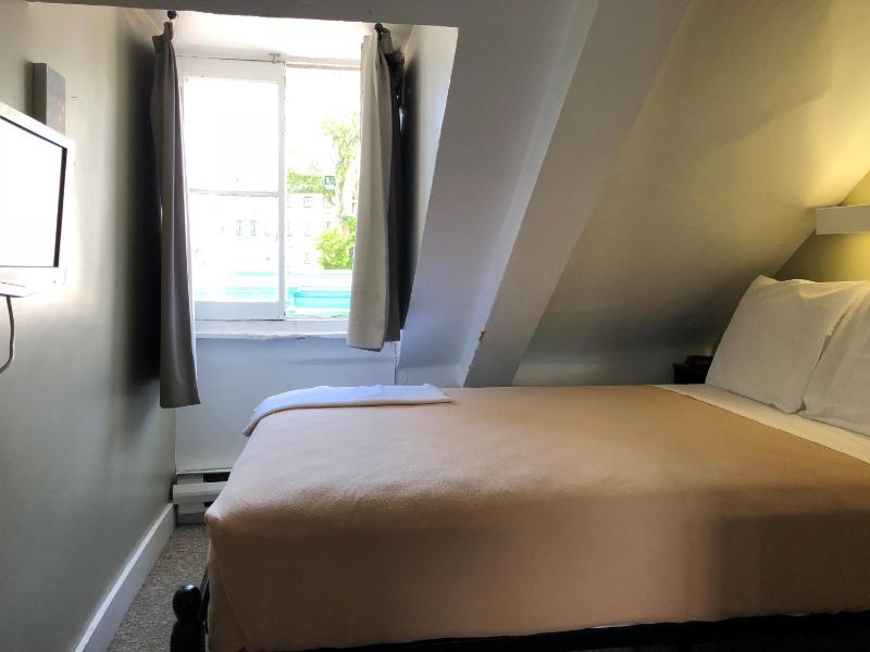 Auberge St-Louis - image 3