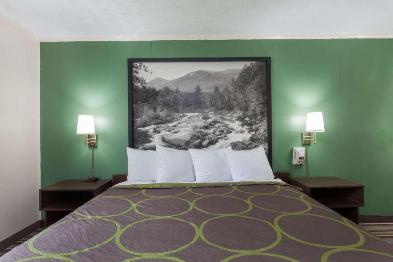King Room - Non-Smoking image 1