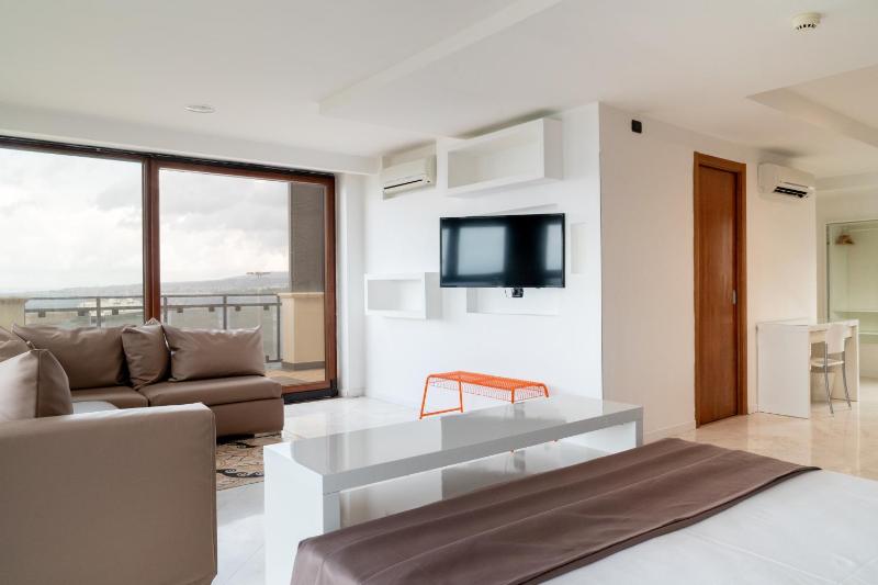 Hotel Continental - image 45