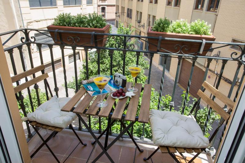 SingularStays Poeta Querol - image 12