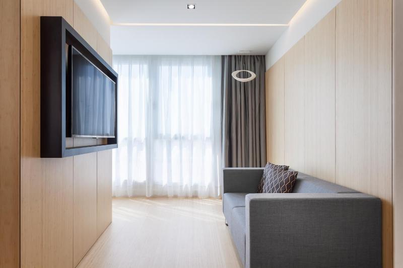 Double Room with Terrace image 4