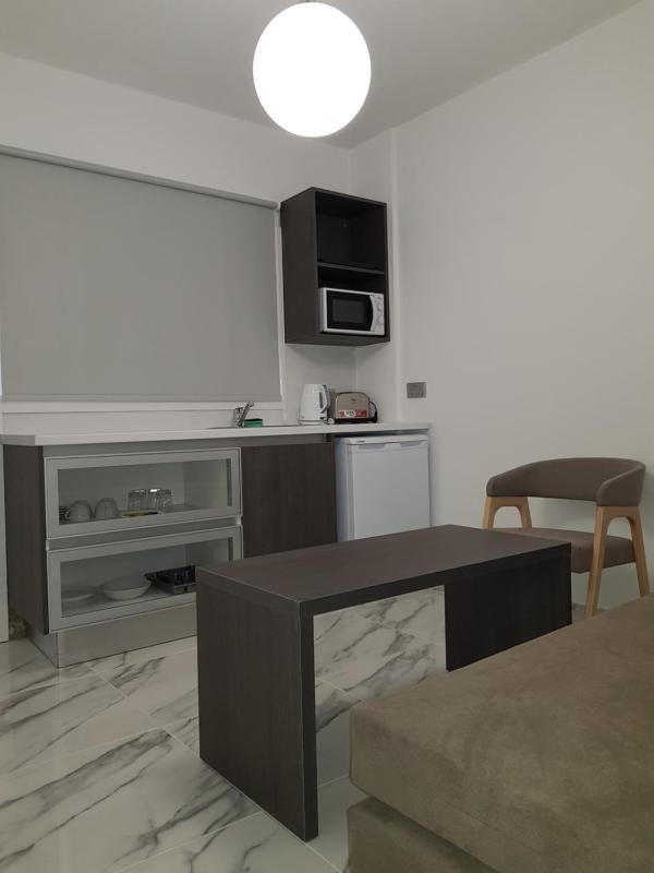 Les Palmiers Petrou Apartments - image 13