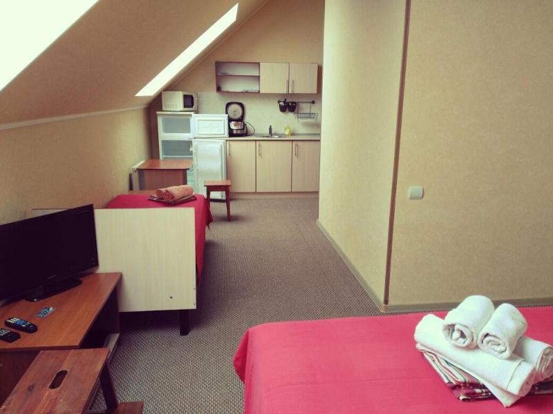 Superior Triple Room image 1