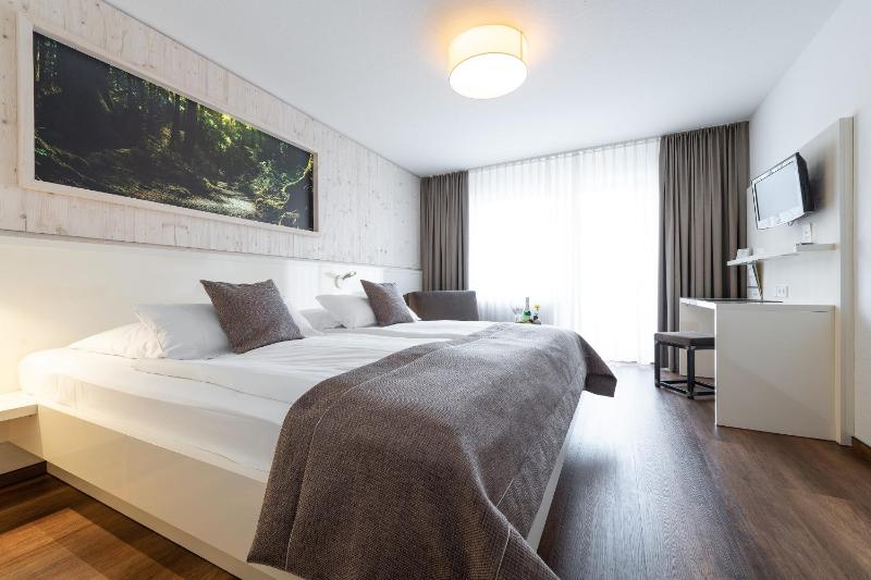 Superior Double Room image 2