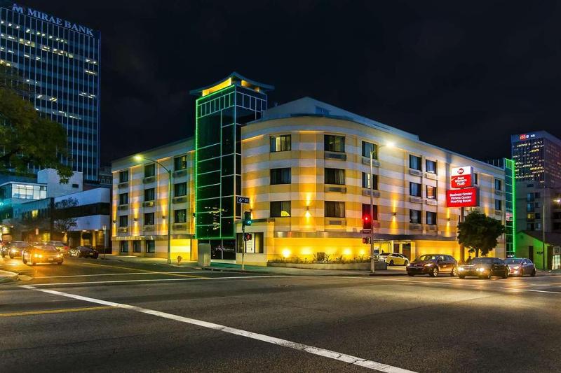 Best Western Plus LA Mid-Town Hotel - image 10