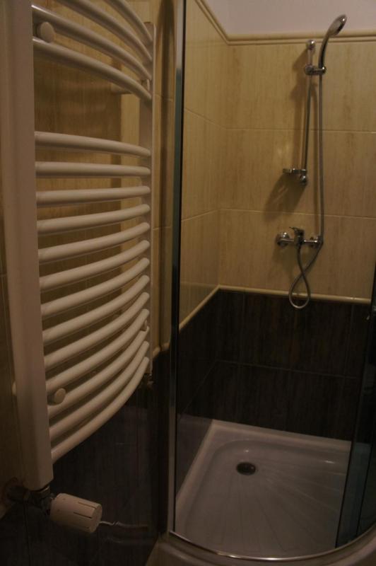 Double Room image 4