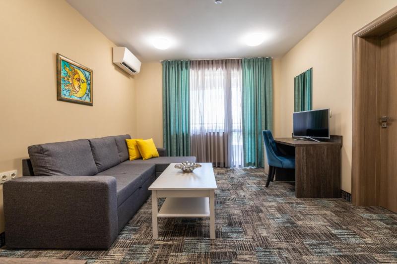  Junior Suit Double Bed Free Parking image 1